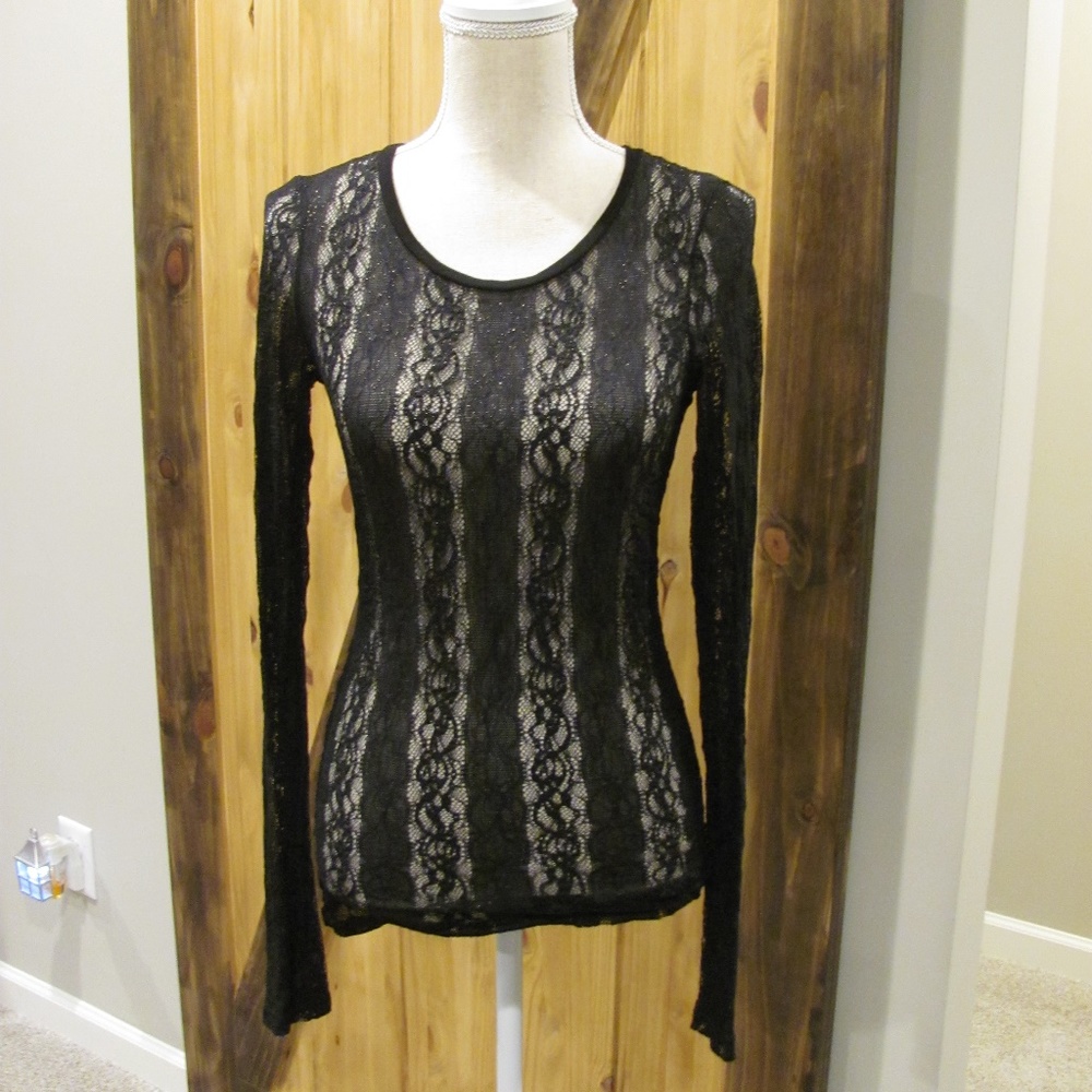 BKE Boutique Lace Long Sleeve